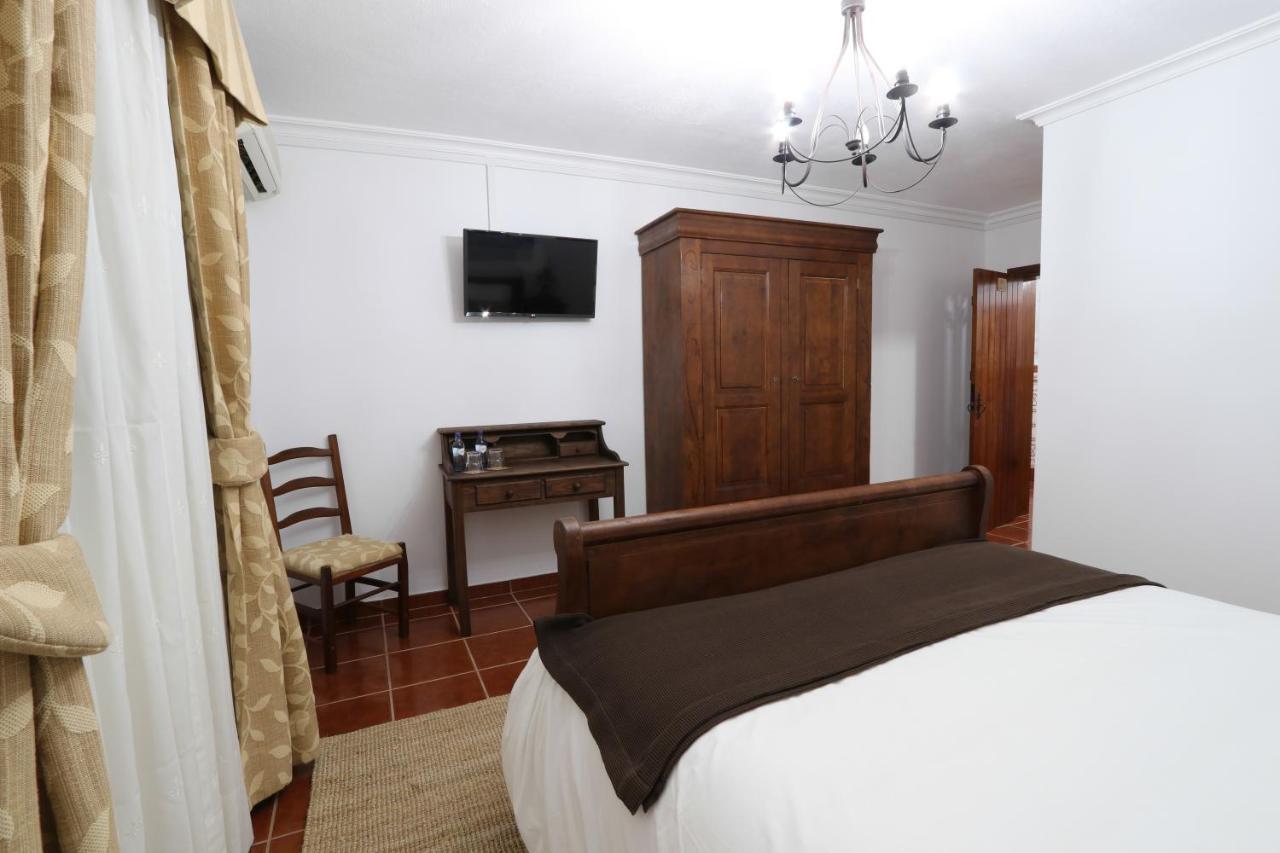 Monte Da Graca Bed & Breakfast Elvas Bagian luar foto