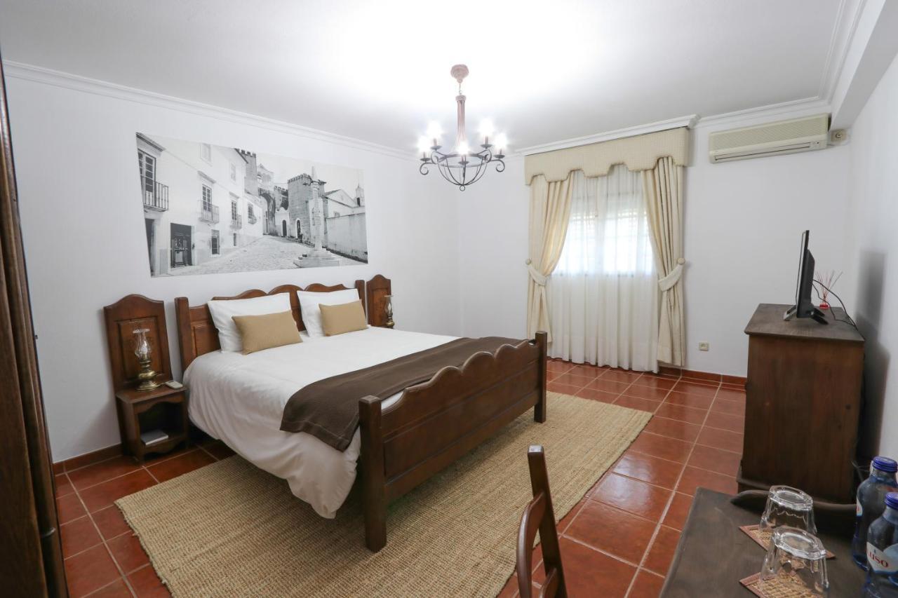 Monte Da Graca Bed & Breakfast Elvas Bagian luar foto
